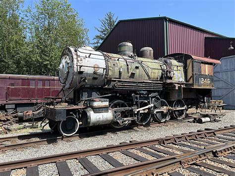 19) No. 1246 .